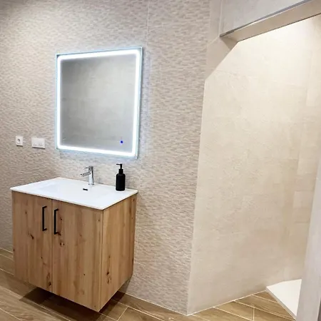 Casa de hóspedes Plaza Canadio *