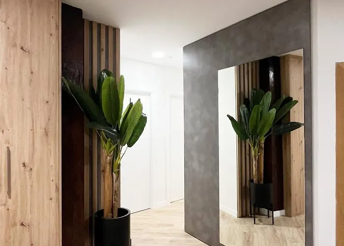 Plaza Canadio * Santander